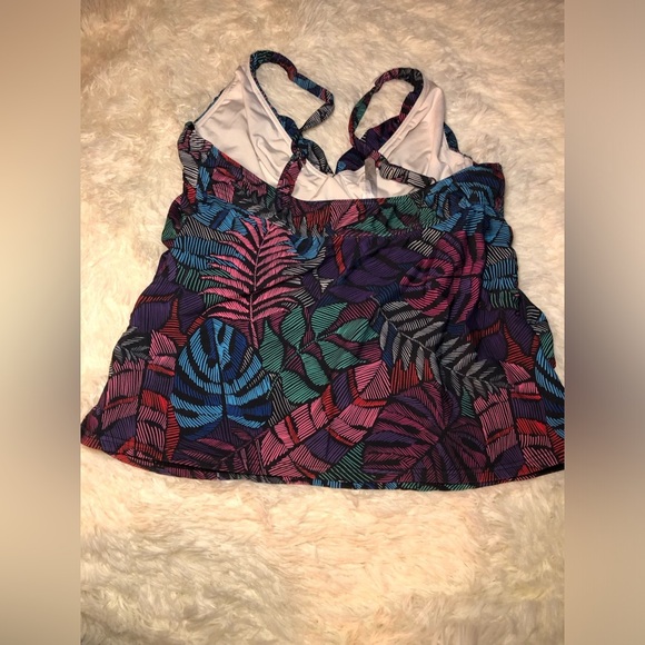 VENUS Pink Purple and Blue Tropical Tankini size 12 NWOT - Picture 8 of 10